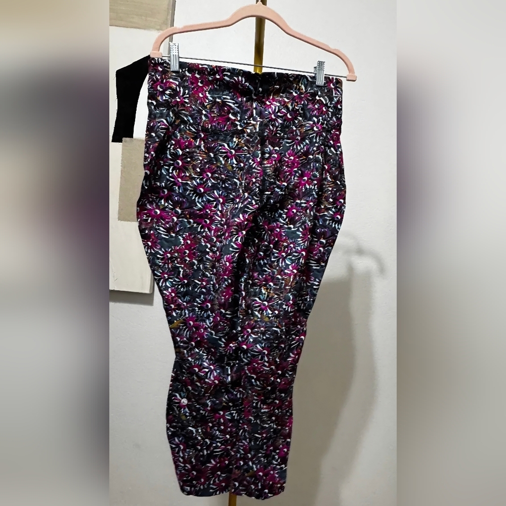 lululemon athletica Black Floral-Print Leggings with Magenta Accents
